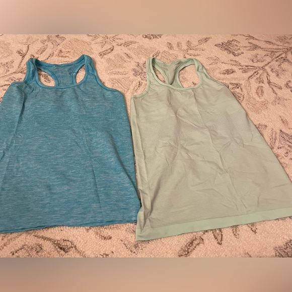 Lululemon swiftly tech razorback tank top - Picture 4 of 5